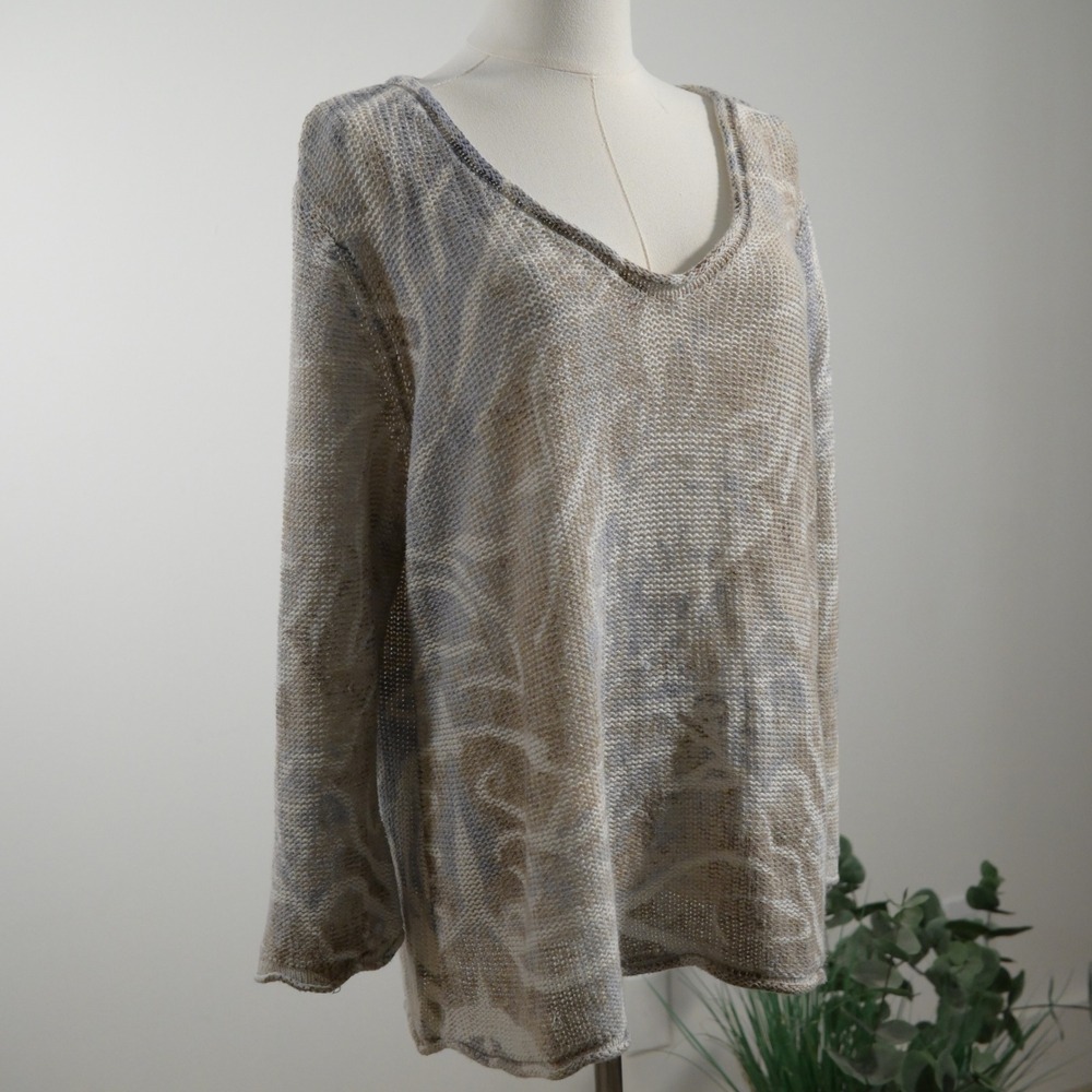 Chicos Women 3 XL Beige Blue Abstract Linen Cotton V-Neck Lightweight Sweater